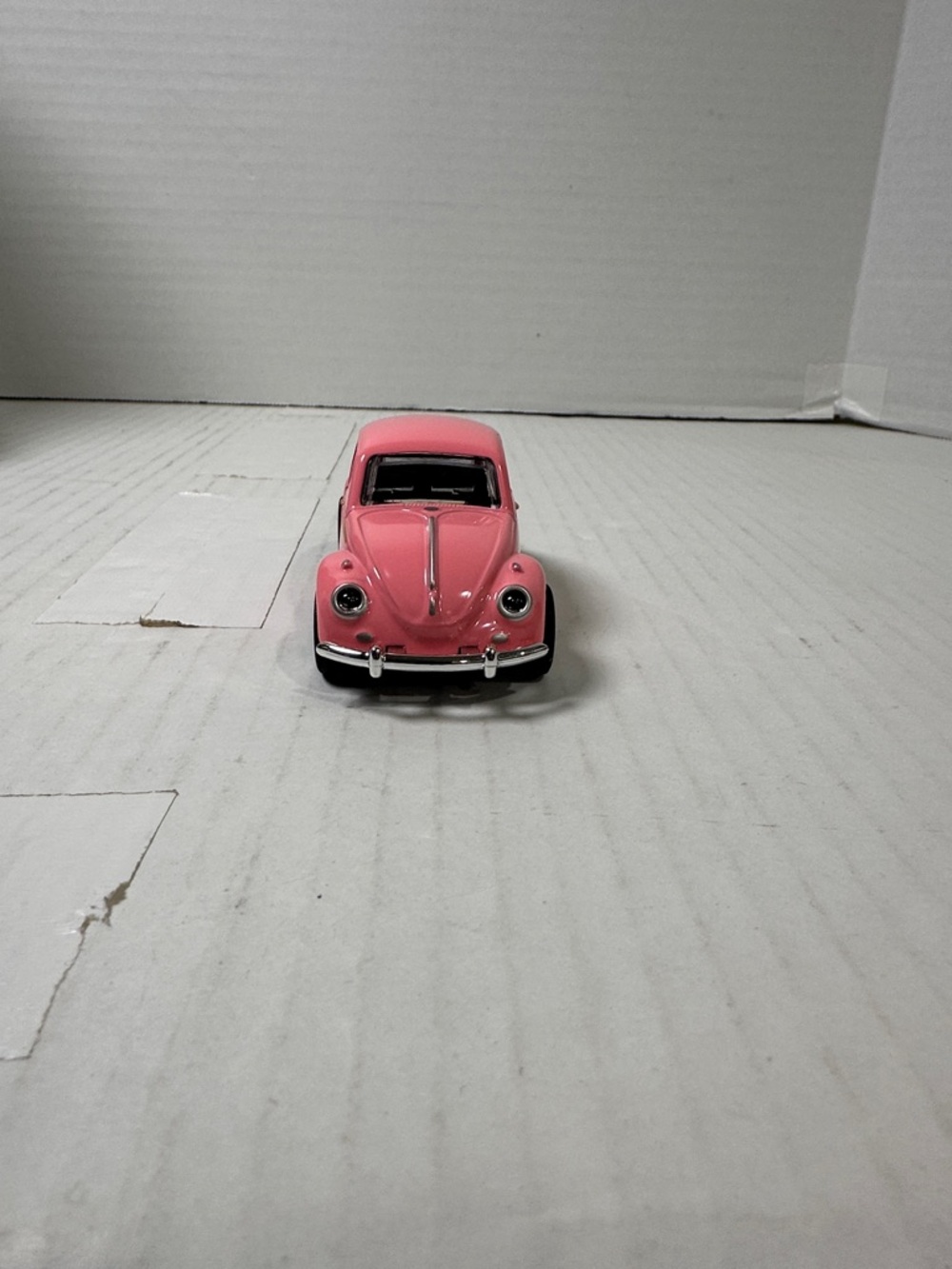 Pink Vintage-Style Toy Beetle Car for Kids